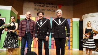 Süt Kardeşler’le Kahkaha Tufanı