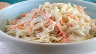 Coleslaw Salata Hazırlanışı