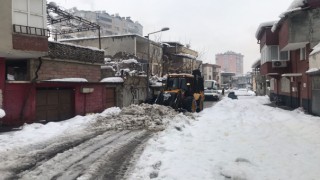 Dulkadiroğlu Kadırımlarında Kar Temizliği