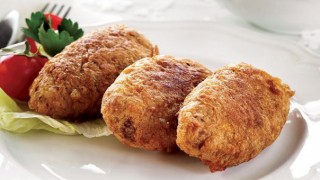Kadınbudu Köfte Hazırlanışı