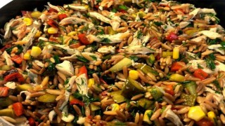 Tavuklu Şehriye Salatası Hazırlanışı