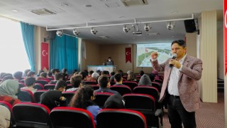 Yazar Işık: “Geçmişini Bilmeyen Geleceğini İnşa Edemez”