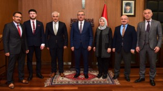 Başkan Güngör Yeşilay Ekibini Ağırladı