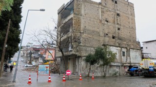 İsa Divanlı’da Yol Genişletme Çalışması