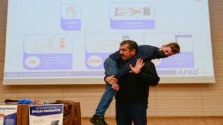 Ksü Personel ve Öğrencilerine Afet Farkındalık Eğitimi Verildi