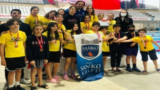 Sanko Okulları Yüzmede 39 Madalya Ve 2 Kula Kazandı