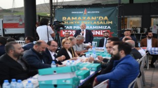 Başkan Mahçiçek; Vatandaşlarımıza hizmette muhtarlarımızın rehberliği bizler için çok önemli