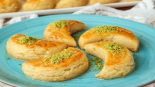 Ay Doğdu (Aypare) Tatlısı Hazırlanışı