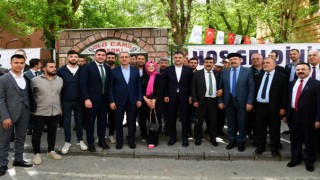 Başkan Güngör Bayram Ziyaretlerine Göksun’da Devam Etti