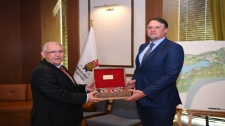Başkan Mahçiçek, Macaristanlı Ataşeleri misafir etti