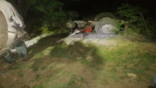 Burdur'da Devrilen Traktörün Altında Kalan Sürücü Öldü