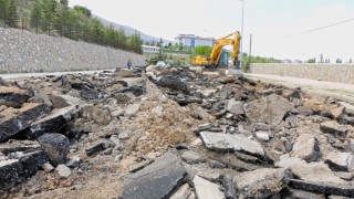Büyükşehir, Elbistan Pınarbaşı Caddesi’ni Yeniliyor
