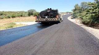 Büyükşehir’den Kurtlar ve Selimiye’de Yol Yenileme Çalışmaları