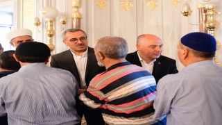 Başkan Güngör, Vatandaşlarla Bayramlaştı