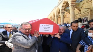 Eski Milletvekili Ali Sezal Toprağa Verildi