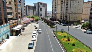 Kahramanmaraş Büyükşehir, Onikişubat’ta Bir Arteri Daha Yeniledi