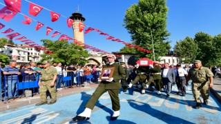 Şehit Keçe’nin Naaşı Toprağa Verildi