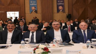 Başkan Güngör, AK Parti Yerel Yönetimler Başkanlığı İstişare Toplantısı’na Katıldı