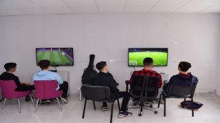 Gençlerin Yeni Gözdesi Gazipaşa Gençlik Merkezi