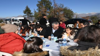 Başkan Güngör, Ali Kayası’nda Gençlerle Bir Araya Geldi
