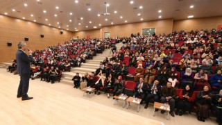 Başkan Güngör, Üniversite Öğrencilerine Müjdelerini Sıraladı
