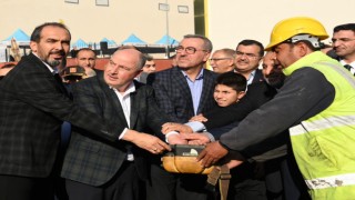 Başkan Güngör, Uygulama Cami ve Kur’an Kursu’nun Temel Atma Törenine Katıldı
