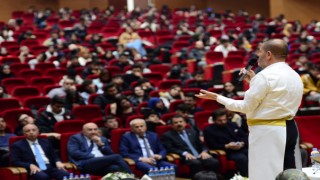 İş İnsanı Sami Kervancıoğlu, KSÜ’de Öğrencilerle Tecrübelerini Paylaştı