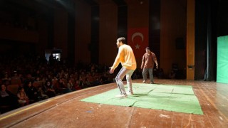Minikler, Büyükşehir’in Etkinliklerini Çok Seviyor