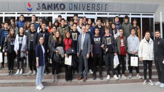 Sanko Üniversitesi Aday Öğrencileri Bilgilendiriyor