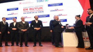 Başkan Güngör, İlk Evim İlk İş Yerim Kura Çekimi Törenine Katıldı