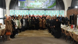 Başkan Mahçiçek, AK Parti Hatay Kadın Kolları’na EXPO 2023’ü anlattı
