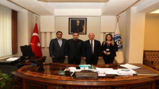 Kiü Ve Özel Sular Akademi Hastanesi Arasında İndirim Sözleşmesi İmzalandı