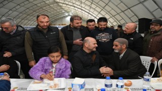 Başkan Güngör ve Bakan Soylu, Vatandaşlarla İftar Yaptı