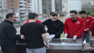 Alperen Ocakları deprem bölgesinde faaliyetlerini sürdürüyor