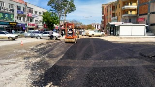 Büyükşehir, Elbistan’da Yol Yenileme Çalışmalarını Sürdürüyor