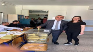 Tekerek sandığa gitti