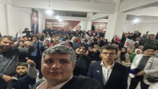 Yeniden Refah Partisi’nden miting gibi toplantı