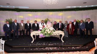 Berberoğlu Ailesinin Mutlu Günü