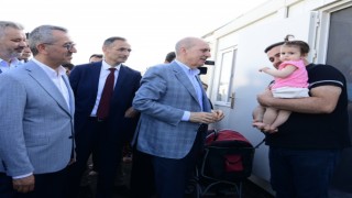 Kurtulmuş ve Güngör’den Konteyner Kent’te Bayram Ziyareti