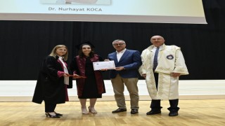 Başkan Güngör, tıp öğrencilerinin mezuniyet heyecanına ortak oldu