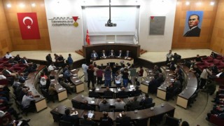 Bakan Uraloğlu, “Daha Güçlü ve Gelişmiş Bir Kahramanmaraş Kuracağız”