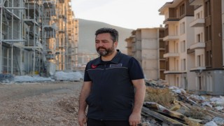 Başkan Gürbüz; “Deprem konutları bitme aşamasına geldi”