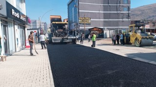 Elbistan’ın Yolları Büyükşehir’le Yenileniyor