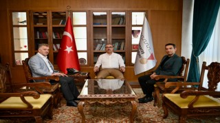 Başkan Güngör, Gaziosmanpaşa Belediye Başkanı Usta’yı Ağırladı