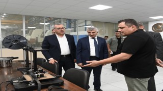 Başkan Güngör; “İşletmelerimiz Kahramanmaraş İçin Üretmeye Devam Ediyor”