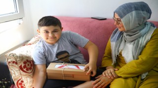 Büyükşehir’den DMD Hastası Seydihan’ı Mutlu Eden Ziyaret