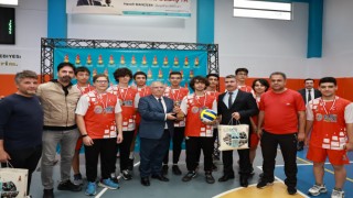 Onikişubat Belediyesi 100. Yıl EXPO 2023 Voleybol Turnuvası finali nefes kesti