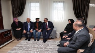 Bakan Özhaseki Kahramanmaraş'ta Pençe Kilit Şehidinin Ailesini Ziyaret Etti!