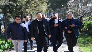 Başkan Adayı Toptaş: 'Gecemizi gündüzümüze katarak çalışacağız'