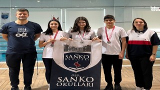 Sanko Okulları Yüzmede Bölge Şampiyonu Oldu